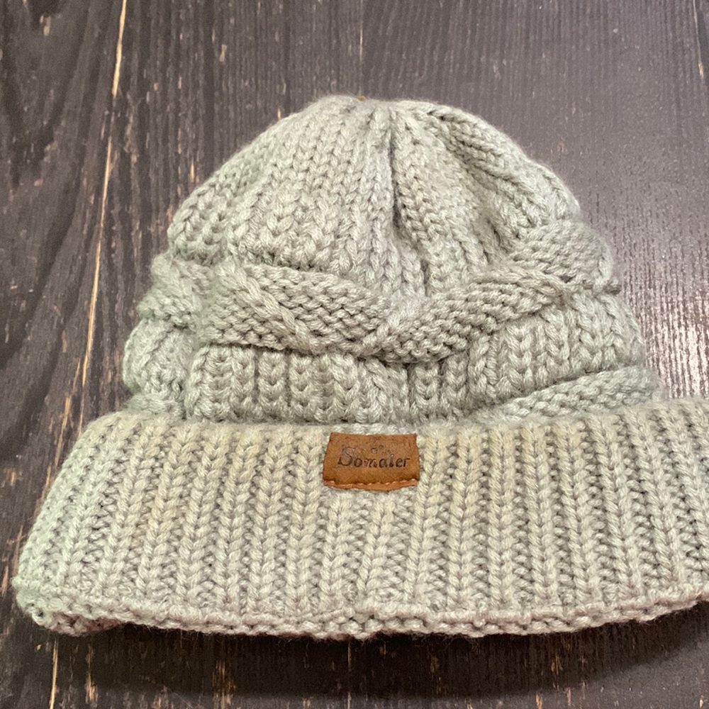 knitted Hat OS grey